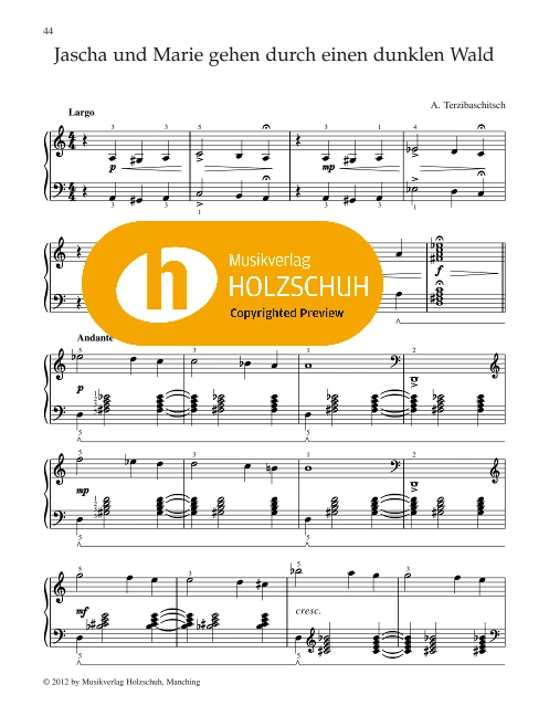 Jascha und Marie gehen durch einen dunklen Wald